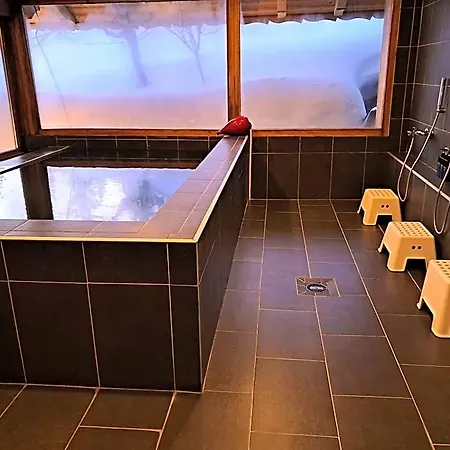 Matsuzaka - D'hotes De Luxe Hotel 4*